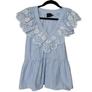 Cliche Striped Women’s Tank Blouse Blue White Eyelet back tie peplum size Small